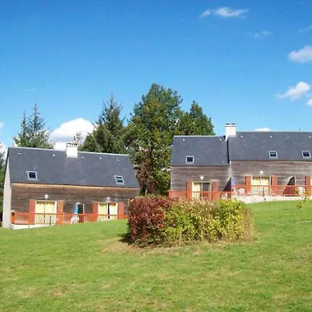 Vue: 2-bedroom Lakeside Retreat With Garden And Wi-fi *