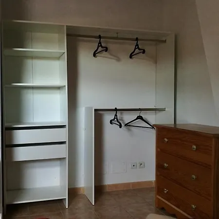 A La Salvetat-sur-aout 50 M² Avec Jardin *